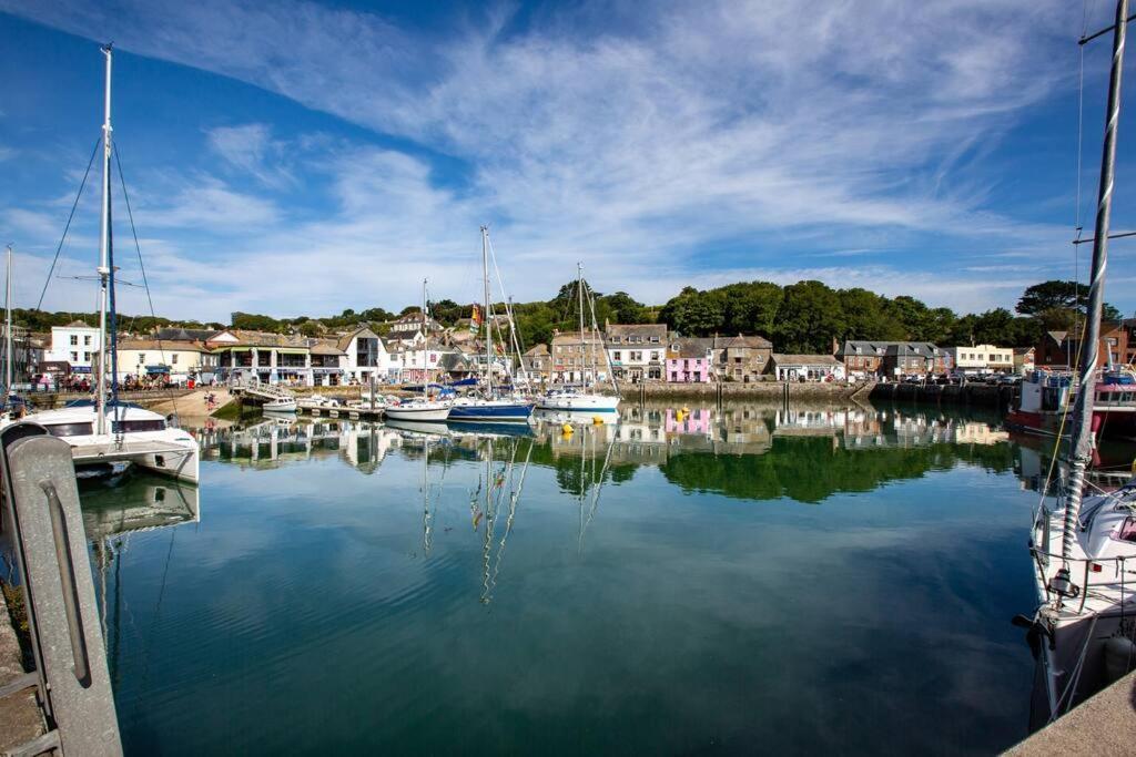 Trethvor House Ensuite Double Room With Free Parking In Quiet Residential Area Padstow Exteriér fotografie